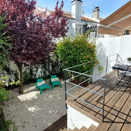 Apartment With Private Garden - Central Location Lisbon Exterior photo